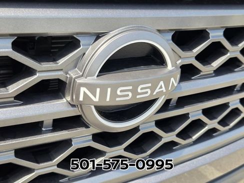 Used 2023 Nissan Frontier SV w/ SV Convenience Package AWD/4WD image 10