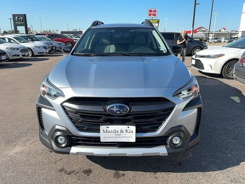 Used 2024 Subaru Outback Limited XT image 2