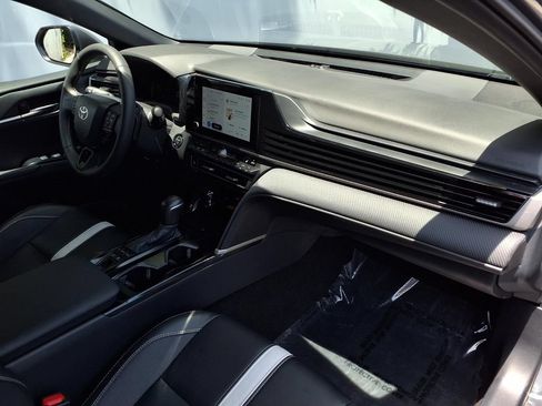 Used 2025 Toyota Camry SE w/ Convenience Package FWD image 23
