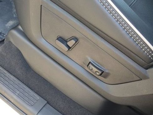 New 2026 RAM 2500 Laramie AWD/4WD image 10