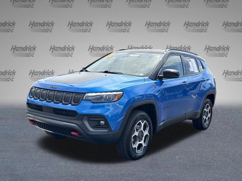 Used 2022 Jeep Compass Trailhawk w/ Trailhawk Elite Group AWD/4WD image 5