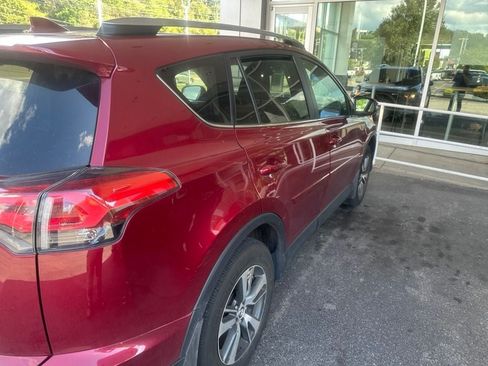 Used 2018 Toyota RAV4 XLE w/ Plus Extra Value Package AWD/4WD image 2