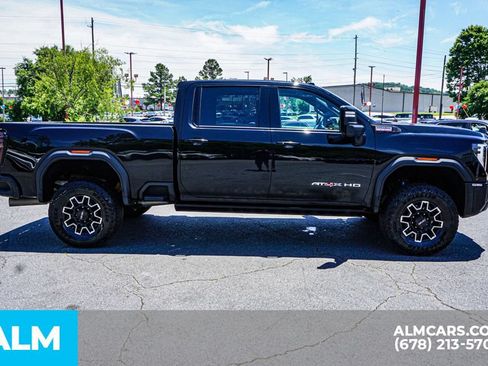 Used 2024 GMC Sierra 2500 AT4X AWD/4WD image 8