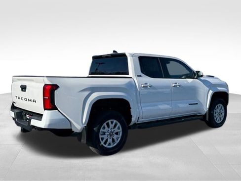 New 2026 Toyota Tacoma SR5 AWD/4WD image 6