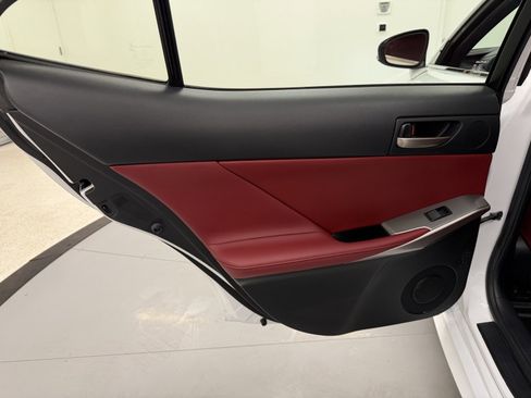 Used 2018 Lexus IS 350 F Sport image 47