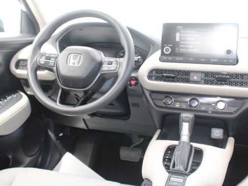 Used 2025 Honda HR-V LX image 20