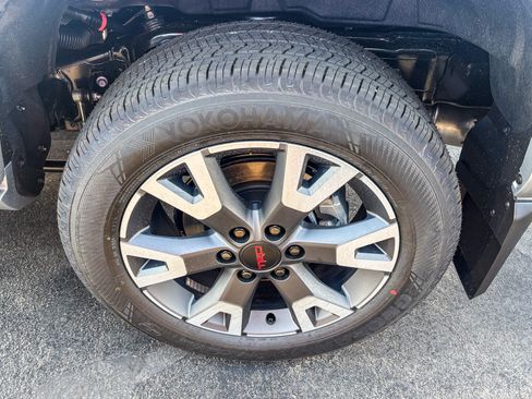 New 2026 Toyota 4Runner TRD Sport Premium AWD/4WD image 12