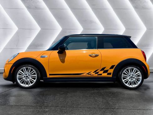 Used 2014 MINI Cooper S FWD image 5