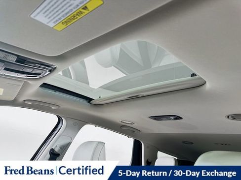 Used 2021 Hyundai Palisade SEL w/ Premium Package image 4