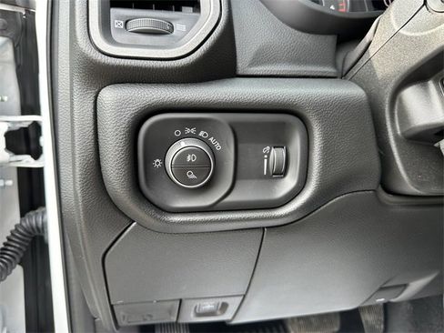 Used 2025 RAM 2500 Tradesman image 33