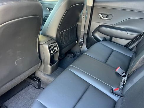 New 2026 Hyundai Kona Limited FWD image 11