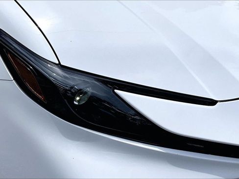 Used 2025 Toyota Camry LE FWD image 32