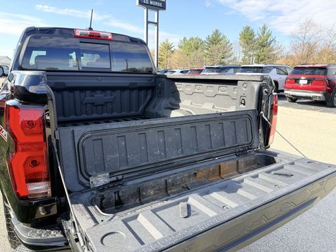 Certified 2023 Chevrolet Colorado Z71 w/ Z71 Convenience Package 2 image 6