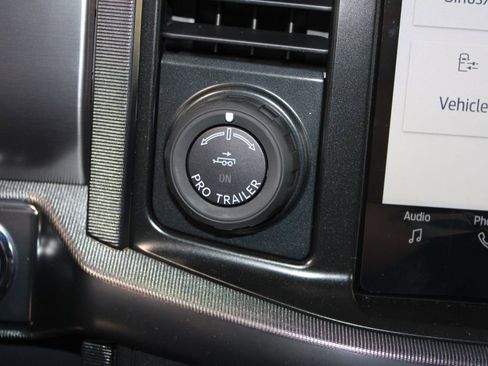 New 2025 Ford F150 Platinum w/ FX4 Off-Road Package image 44