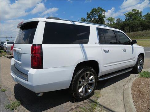 Used 2016 Chevrolet Suburban LTZ image 47