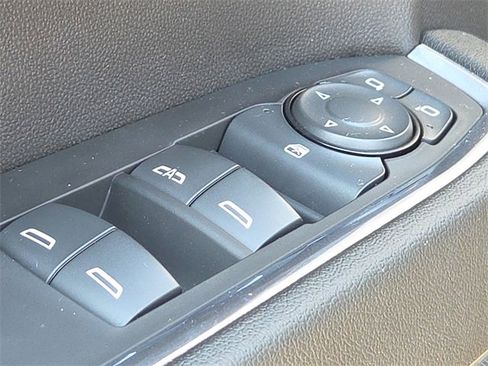 Used 2024 GMC Sierra 1500 Elevation w/ X31 Off-Road Package image 18