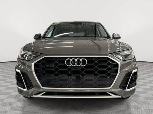 Certified 2025 Audi Q5 2.0T Premium Plus w/ Premium Plus Package AWD/4WD image 2