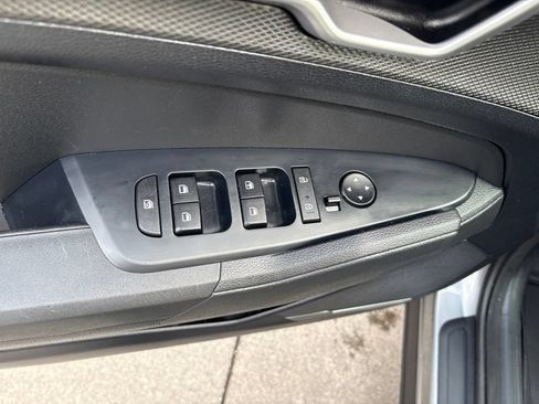 Used 2025 Kia Sportage LX AWD/4WD image 13