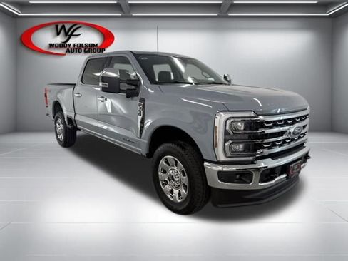 New 2026 Ford F350 4x4 Crew Cab Super Duty image 3