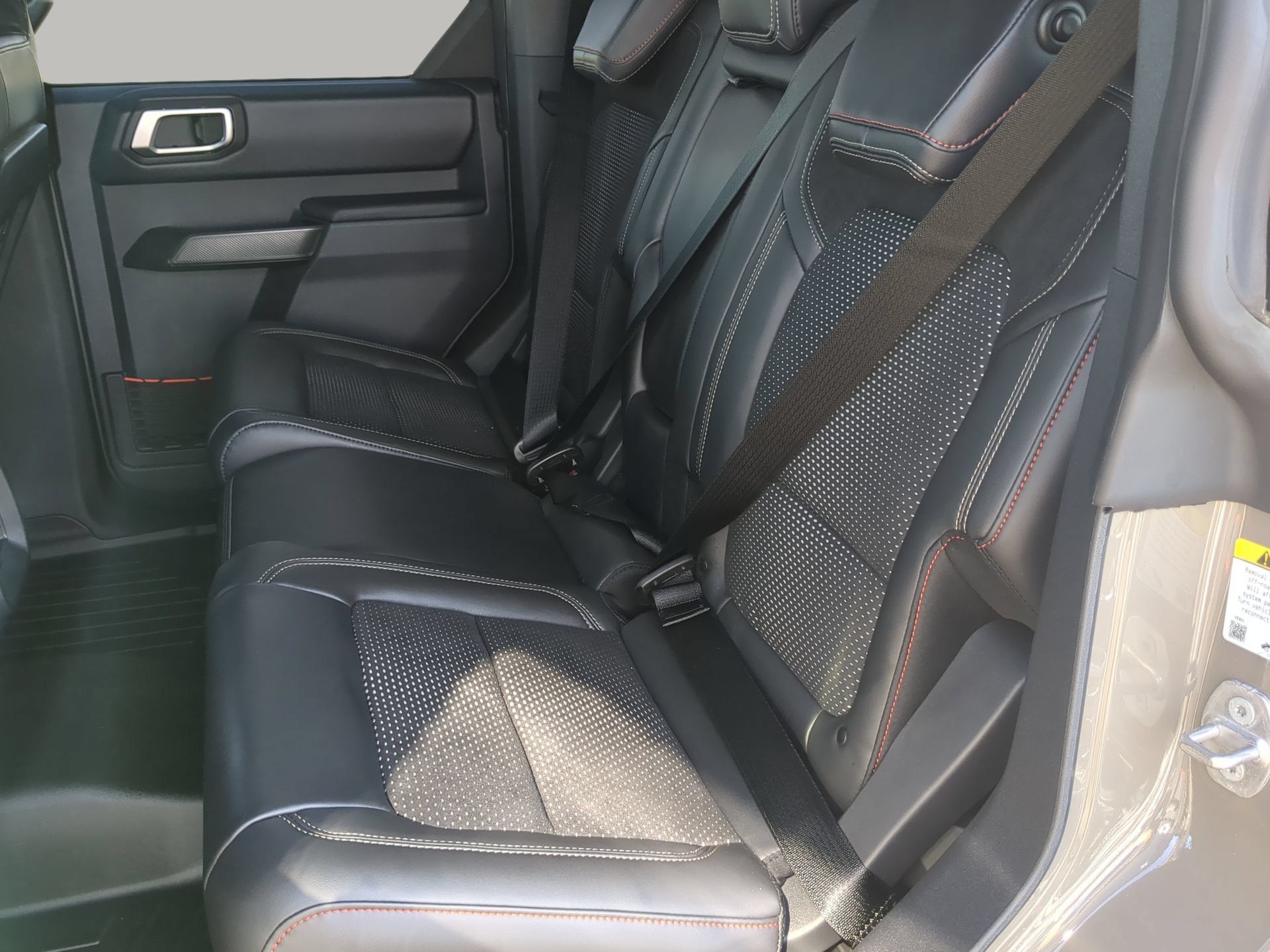 New 2026 Ford Bronco Raptor w/ Interior Carbon Fiber Pack AWD/4WD image 57
