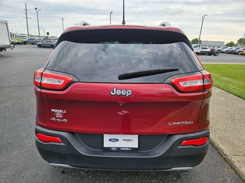 Used 2015 Jeep Cherokee Limited w/ Luxury Group AWD/4WD image 7