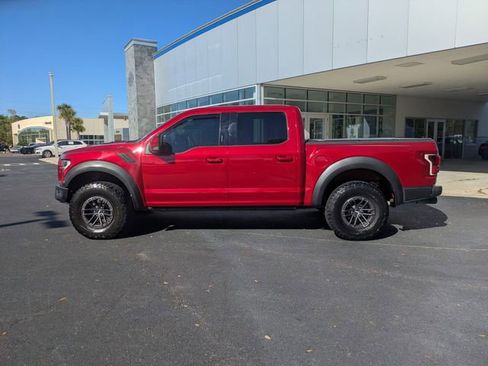 Used 2020 Ford F150 Raptor w/ Equipment Group 802A Luxury image 6