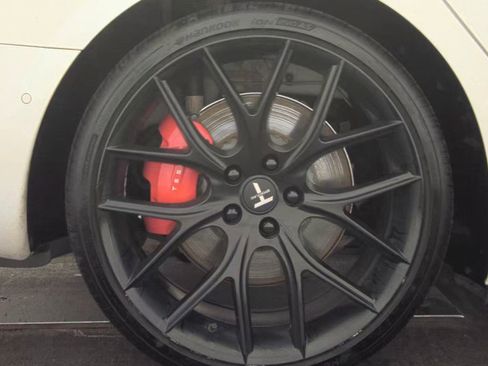 Used 2022 Tesla Model 3 Performance AWD/4WD image 11
