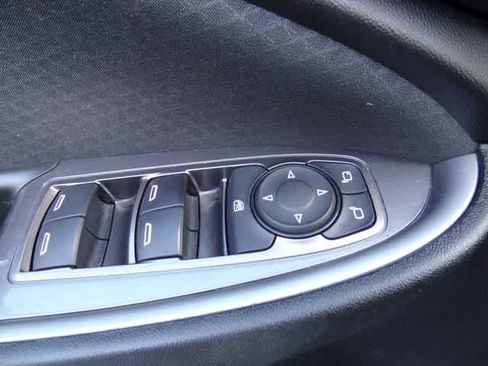 Used 2021 Chevrolet Malibu RS FWD image 14