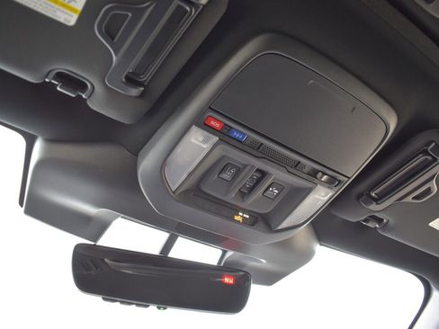 Used 2022 Subaru Forester Wilderness AWD/4WD image 19