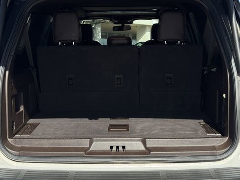 Used 2023 Ford Expedition Max King Ranch image 35