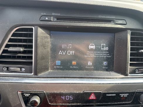 Used 2017 Hyundai Sonata Sport w/ Value Edition Package 02 image 14