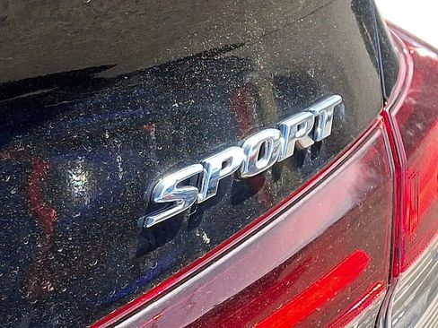 Certified 2025 Honda Civic Sport image 30