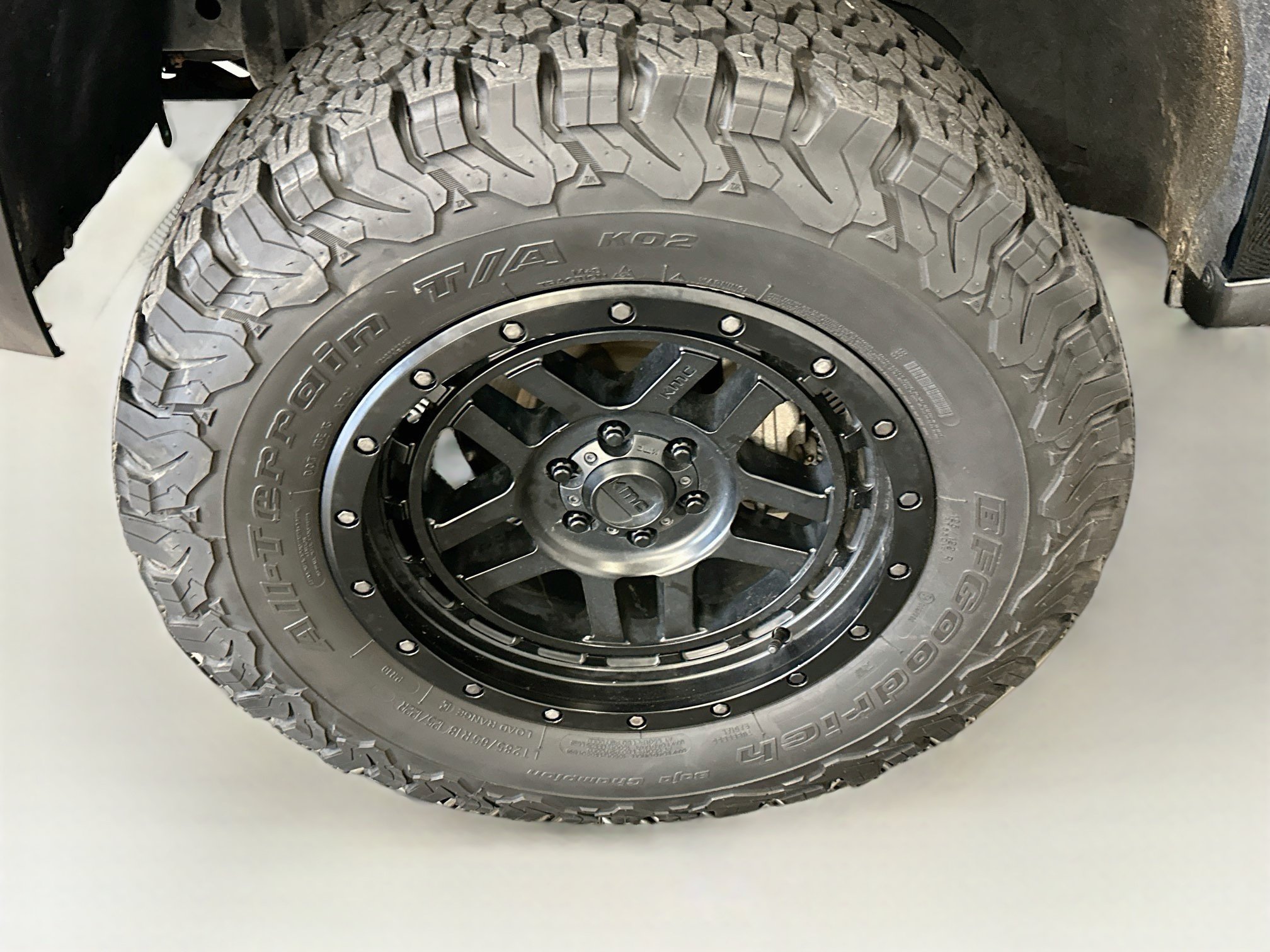 Used 2018 Chevrolet Colorado Z71 AWD/4WD image 11