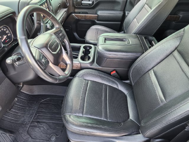 Used 2021 GMC Sierra 3500 Denali w/ Technology Package AWD/4WD image 14