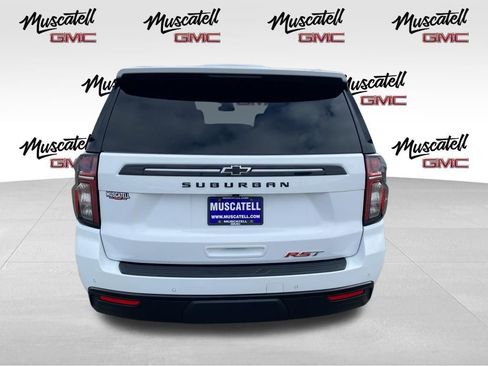 Used 2023 Chevrolet Suburban RST AWD/4WD image 6