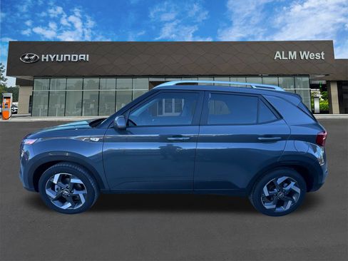 Certified 2026 Hyundai Venue SEL FWD image 8