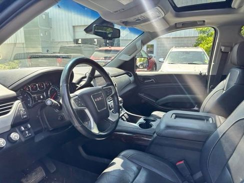 Used 2019 GMC Yukon SLT AWD/4WD image 11