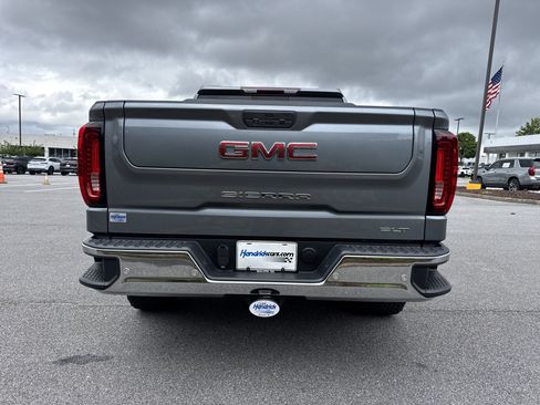 Used 2021 GMC Sierra 1500 SLT w/ SLT Premium Plus Package AWD/4WD image 9