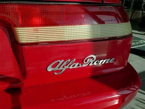Used 1991 Alfa Romeo Spider Veloce image 7