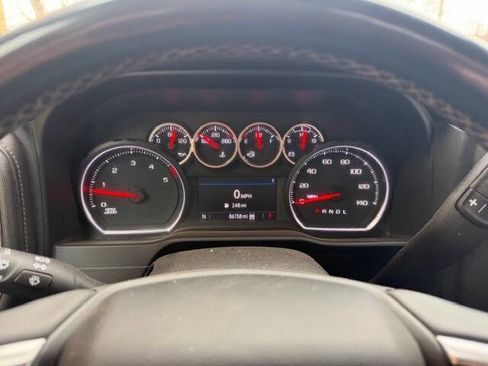 Used 2023 Chevrolet Silverado 2500 LT AWD/4WD image 10