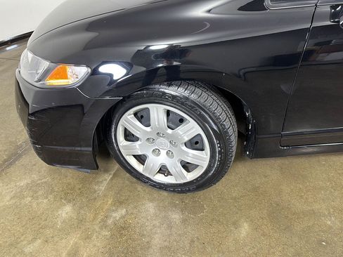 Used 2010 Honda Civic LX image 5