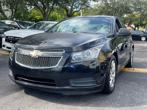 Used 2012 Chevrolet Cruze LS w/ Connectivity Package FWD image 6