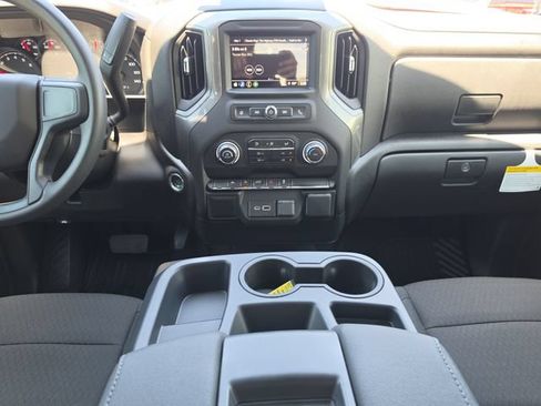 New 2026 Chevrolet Silverado 1500 Custom AWD/4WD image 18