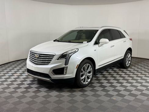 Used 2019 Cadillac XT5 Platinum image 8
