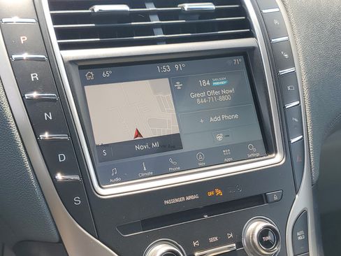 Used 2019 Lincoln Nautilus Reserve AWD/4WD image 16