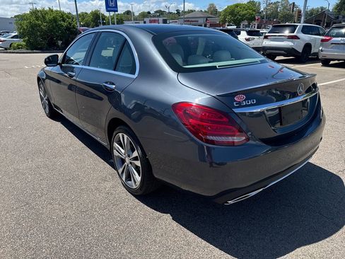Used 2016 Mercedes-Benz C 300 4MATIC Sedan image 5