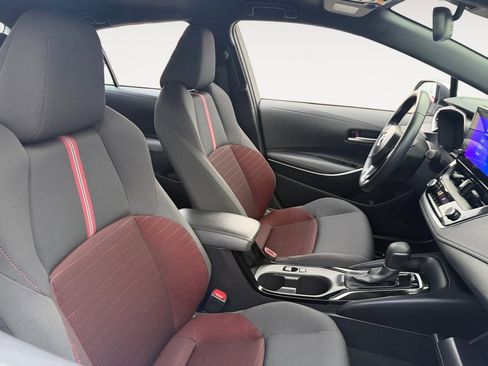 Certified 2025 Toyota Corolla SE image 15