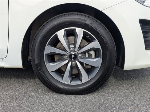 Used 2023 Kia Rio S w/ Technology Package image 12