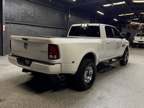 Used 2018 RAM 3500 Laramie w/ Sport Appearance Group AWD/4WD image 5