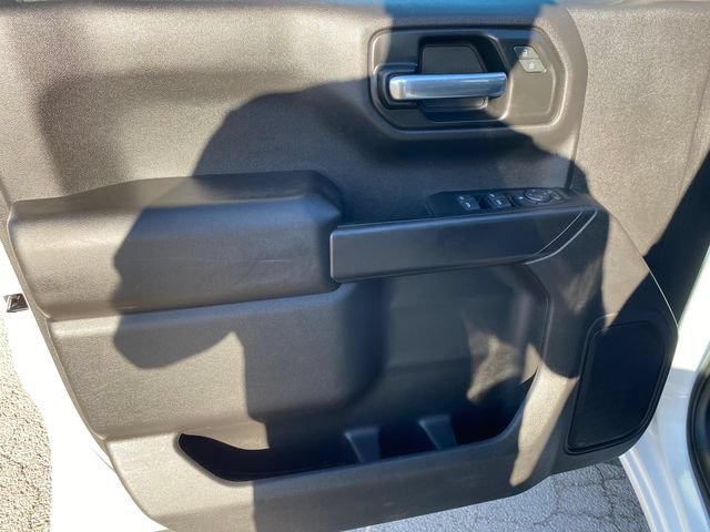 Used 2022 Chevrolet Silverado 1500 W/T w/ Trailering Package AWD/4WD image 10